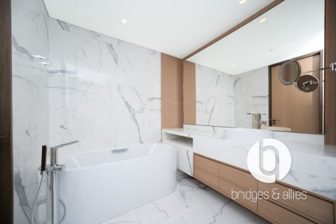 Apartmen di Dubai, UAE 2 bilik tidur, 150 meter persegi № 697468 - foto 17