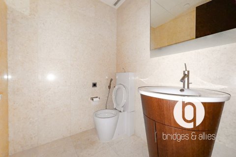 Appartement te koop in Downtown Dubai (Downtown Burj Dubai), Dubai, VAE 2 slaapkamers, 179 vr.m., nr 697463 - foto 21