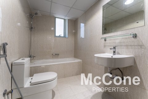 Apartment in Business Bay, Dubai, UAE 2 bedrooms, 91.23 sq.m. № 587442 - photo 12