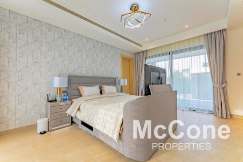 Vilë në Mohammed Bin Rashid City, Dubai, Emiratet e Bashkuara Arabe 5 dhoma gjumi, 745.83 m2. № 587440 - Foto 9