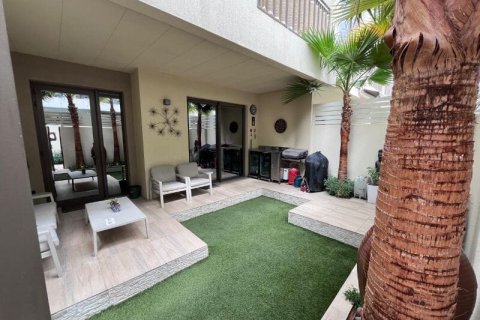 Вилла Dubai South (Dubai World Central), Дубай, БАӘ-да 3 жатын бөлмелер, 130 м² № 695795 - фото 5