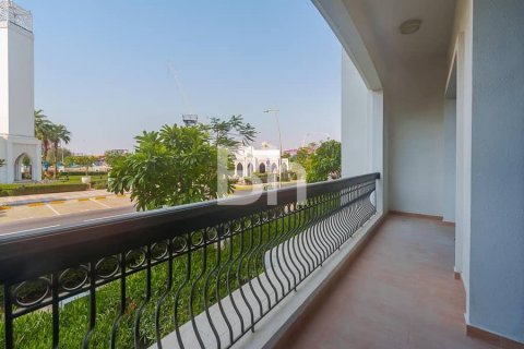 Снять в аренду квартиру на Остров Яс, Абу-Даби, ОАЭ 1 спальня, 80м2, № 616884 - фото 2