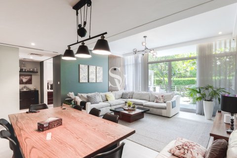 Mudon, Dubai, BAE’de sıra ev 3 yatak odası, 191 m&sup2; No 713160