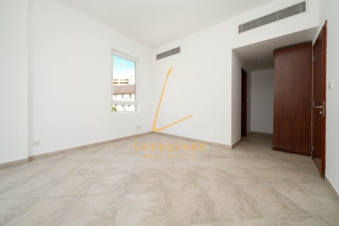Apartament de închiriat în Motor City, Dubai, EAU 2 dormitoare, 139 mp. №691588 - poză 14