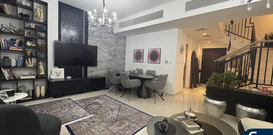 Вилла в DAMAC Hills (Akoya by DAMAC), Дубай, ОАЭ 3 спальни, 184м2 № 671053