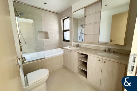 Vila di Dubai, UAE 3 bilik tidur, 208 meter persegi № 671051 - foto 10