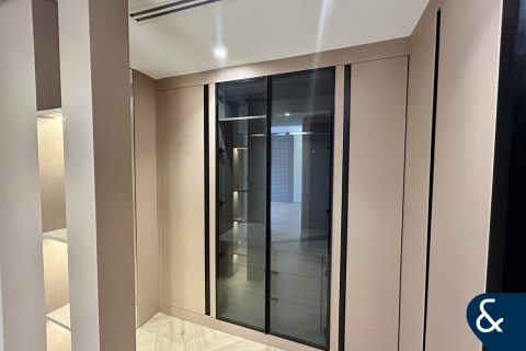 ویلا برای فروش در  Meadows، Dubai، امارات متحده عربی  3 خوابه ، 320 متر مربع ، شماره 671052 - تصویر 11