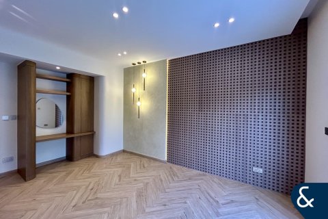 ویلا برای فروش در  Meadows، Dubai، امارات متحده عربی  3 خوابه ، 320 متر مربع ، شماره 671052 - تصویر 10