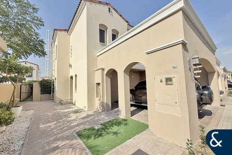 Villa in Dubai Land, UAE 3 bedrooms, 213 sq.m. № 671050 - photo 3