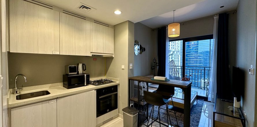 Apartament în Business Bay, Dubai, EAU 1 dormitor, 43.5 mp.  №703835