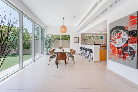 Vila v Jumeirah Park, Dubai, SAE 4 ložnice, 499 m² Č.: 619280 - fotografie 4