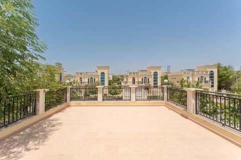 Vila v Jumeirah Park, Dubai, SAE 4 ložnice, 499 m² Č.: 619280 - fotografie 22