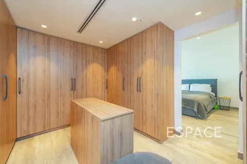 Villa en venta en The Lakes, Dubai, EAU 3 dormitorios, 362 m2 № 649934 - foto 11