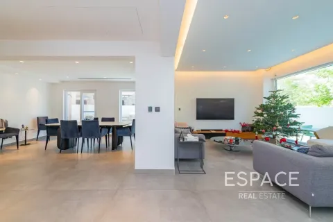 Villa en venta en The Lakes, Dubai, EAU 3 dormitorios, 362 m2 № 649934 - foto 7