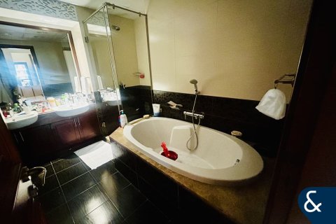 Apartment til leje i Palm Jumeirah, Dubai, UAE 2 soveværelser, 160 kvm № 698230 - foto 5