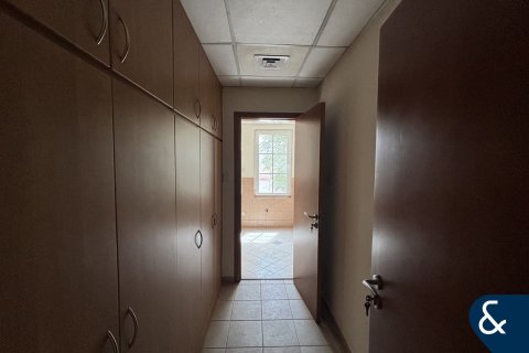 Lakás itt: Dubai Investment Park, EAE, 3 hálószoba, 244 m², azonosító: 698231 - fénykép 18