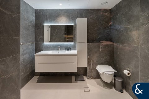 Apartament në Jumeirah Golf Estates, Dubai, Emiratet e Bashkuara Arabe 3 dhoma gjumi, 168 m2. № 698236 - Foto 16