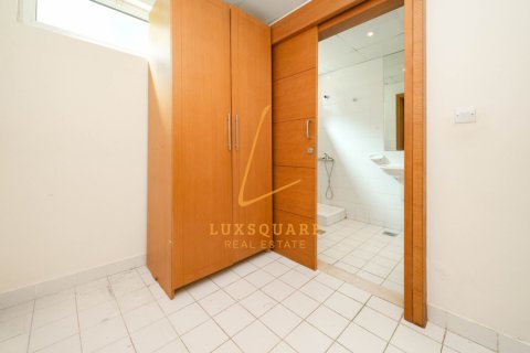 Villa itt: Jumeirah Park, Dubai, EAE, 4 hálószoba, 512 m², azonosító: 766641 - fénykép 12
