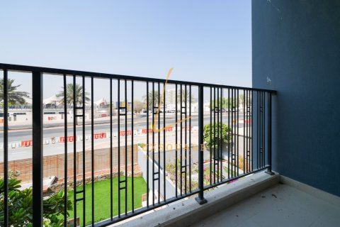 Vila u Motor City, Dubai, UAE 3 spavaćih soba, 240 m2 Br. 766640 - fotografija 25