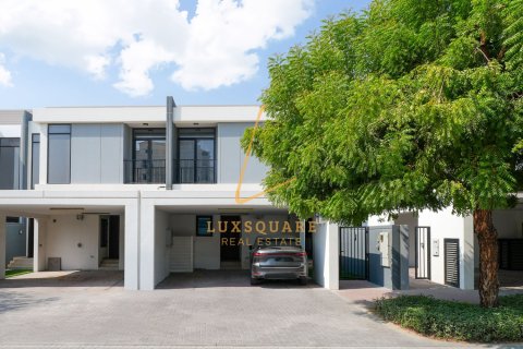 Vila u Motor City, Dubai, UAE 3 spavaćih soba, 240 m2 Br. 766640 - fotografija 30
