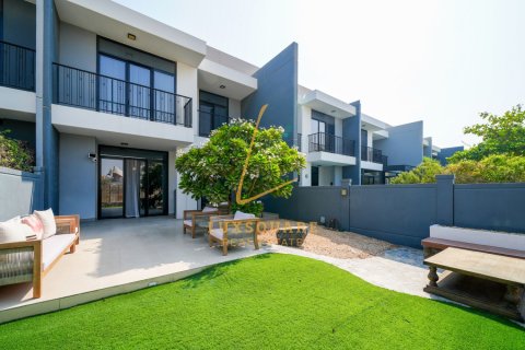Vila u Motor City, Dubai, UAE 3 spavaćih soba, 240 m2 Br. 766640 - fotografija 26