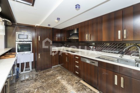 Apartament de vânzare în Jumeirah Beach Residence, Dubai, EAU 1 dormitor, 205 mp.  №706573 - poză 29