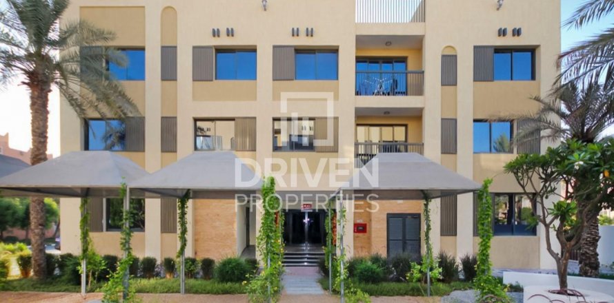 Budova v Dubai Investment Park, SAE 7 ložnice, 1584 m² Č.: 602968