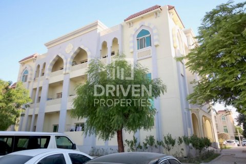Budova v Dubai Investment Park, SAE 7 ložnice, 1584 m² Č.: 602968 - fotografie 9