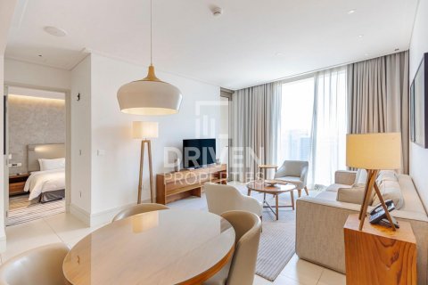 Apartament në Downtown Dubai (Downtown Burj Dubai), Emiratet e Bashkuara Arabe 1 dhomë gjumi, 72 m2. № 603091 - Foto 2