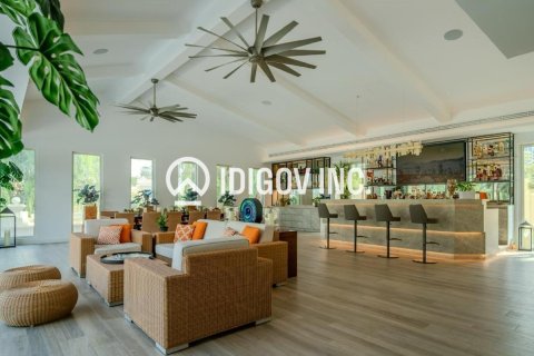 Vila di Dubai Sports City, UEA 6 kamar tidur, 1582 m2 nomor 646255 - foto 10