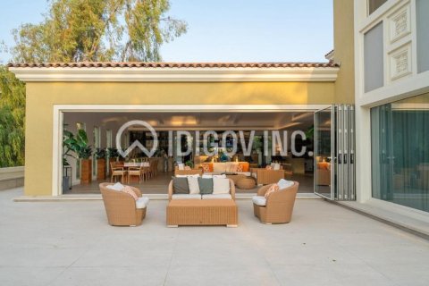 Vila u gradu Dubai Sports City, UAE 6 spavaće sobe, 1582 m2 Br. 646255 - Slika 4