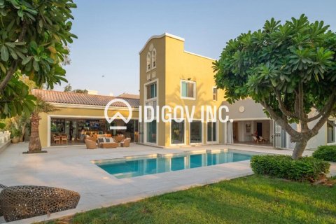 Vila di Dubai Sports City, UEA 6 kamar tidur, 1582 m2 nomor 646255 - foto 15