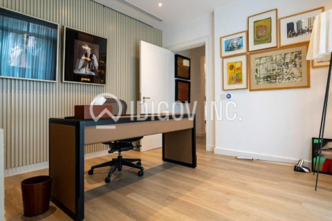 Vila u gradu Dubai Sports City, UAE 6 spavaće sobe, 1582 m2 Br. 646255 - Slika 11