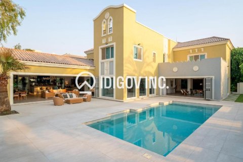 Vila di Dubai Sports City, UEA 6 kamar tidur, 1582 m2 nomor 646255 - foto 8