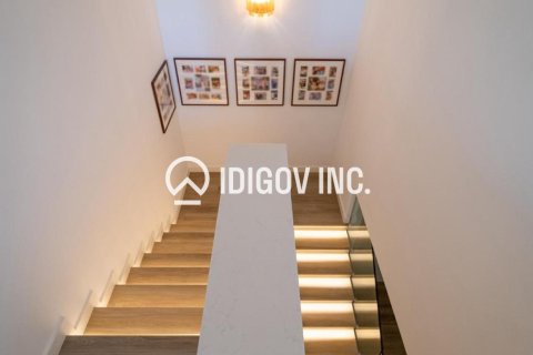 Vila di Dubai Sports City, UEA 6 kamar tidur, 1582 m2 nomor 646255 - foto 6