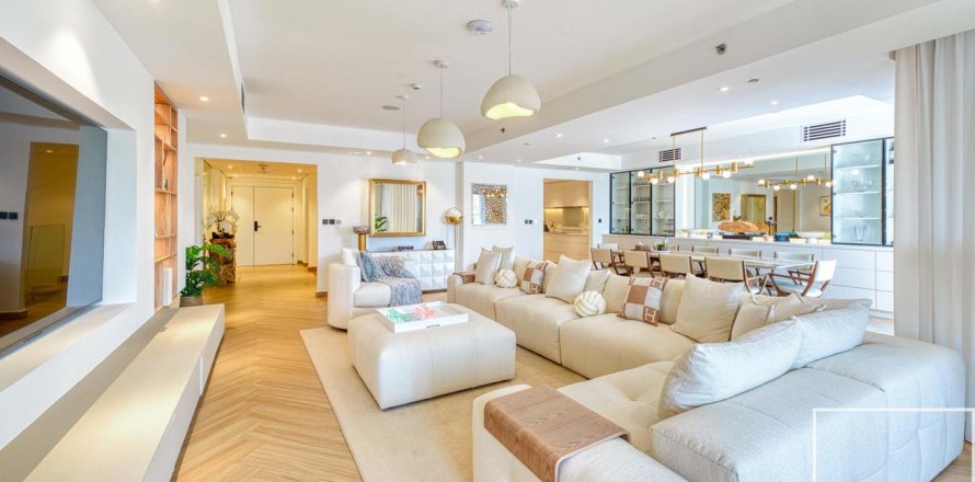 Māja Palm Jumeirah, Dubaijā, AAE 3 istabas, 721 m2 Nr. 646261
