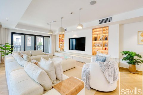 Rijtjeshuis te koop in Palm Jumeirah, Dubai, VAE 3 slaapkamers, 721 vr.m., nr 646261 - foto 4