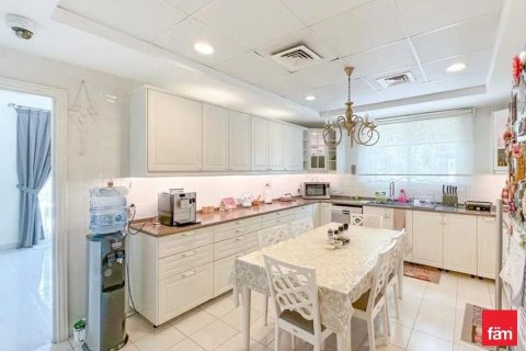 וילה למכירה ב Dubai, איחוד האמירויות 5 חדרי שינה, 861.4 מ"ר, מספר 699951 - תמונה 3