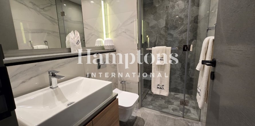 Apartament në Business Bay, Dubai, Emiratet e Bashkuara Arabe 2 dhoma gjumi, 97.0836 m2. № 703439
