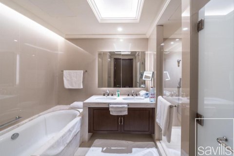Apartemen di Downtown Dubai (Downtown Burj Dubai), Dubai, UEA 2 kamar tidur, 146.79 m2 nomor 755246 - foto 4