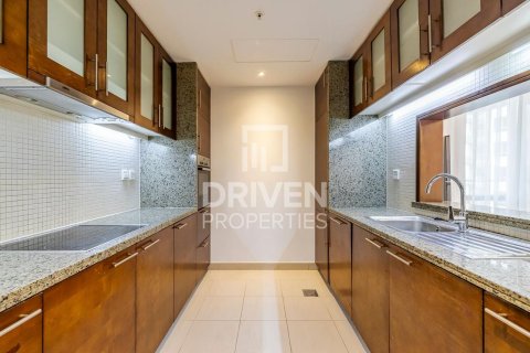 Appartement te koop in Downtown Dubai (Downtown Burj Dubai), Dubai, VAE 2 slaapkamers, 135 vr.m., nr 654402 - foto 13