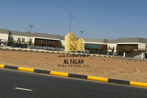 Land in Tilal City, Sharjah, UAE 236 sq.m. № 603793 - photo 9