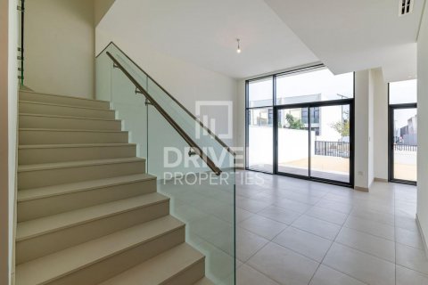 Al Furjan、Dubai、UAE にあるヴィラの賃貸物件 4ベッドルーム、354 m2、No603675 - 写真 2
