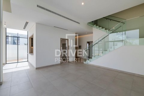 Al Furjan、Dubai、UAE にあるヴィラの賃貸物件 4ベッドルーム、354 m2、No603675 - 写真 1
