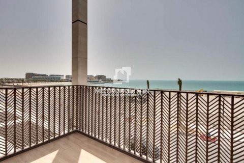 Vilë në Jumeirah, Dubai, Emiratet e Bashkuara Arabe 5 dhoma gjumi, 540 m2. № 592291 - Foto 12