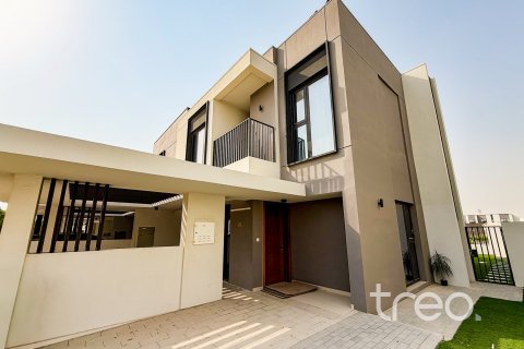 Villa in Dubai South (Dubai World Central), UAE 4 bedrooms, 204.67 sq.m. № 733293 - photo 5