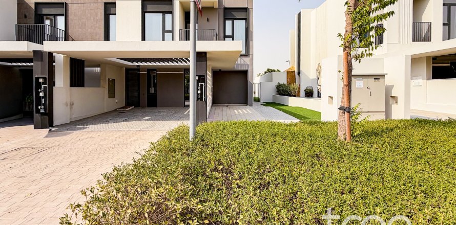 Villa in Dubai South (Dubai World Central), UAE 4 bedrooms, 204.67 sq.m. № 733293