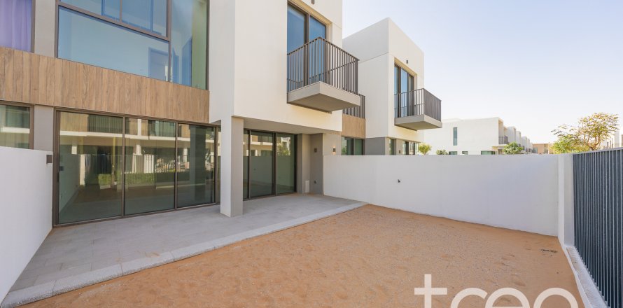 Maison de ville à The Valley, Dubai, EAU: 3 chambres, 177.17 m2 № 733329