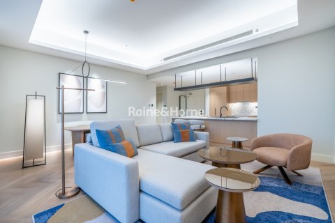 Apartament na sprzedaż w Al Barsha, Dubai, ZEA 2 sypialnie, 138.3 mkw., nr 707640 - zdjęcie 3