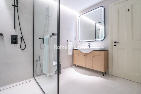 Apartament na sprzedaż w Al Barsha, Dubai, ZEA 2 sypialnie, 138.3 mkw., nr 707640 - zdjęcie 17